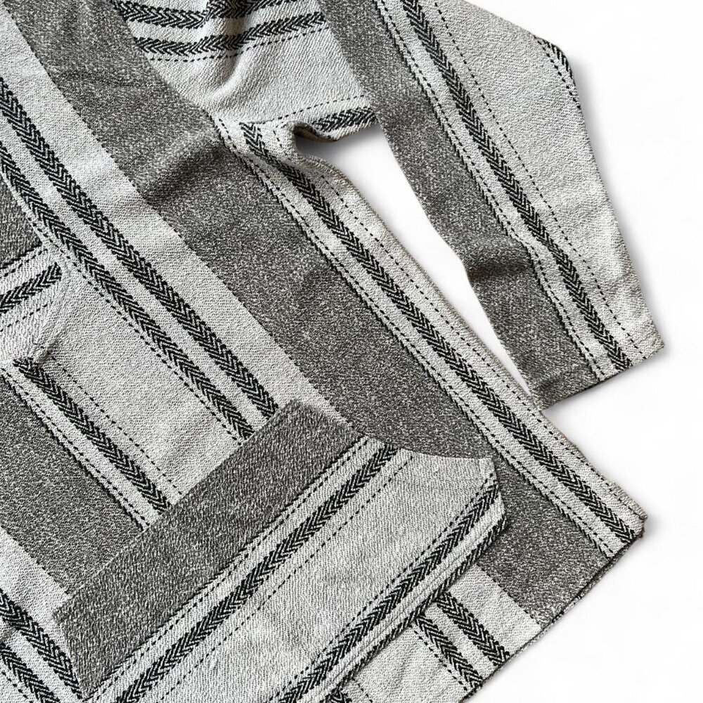 Boho Hoodie gray & white 🕊️ - Picture 4 of 4